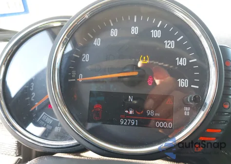 2017 Mini Clubman Cooper S z USA, uszkodzony, nr VIN WMWLN9C59H2B32247